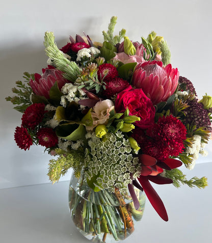 Vase Arrangement - Premium