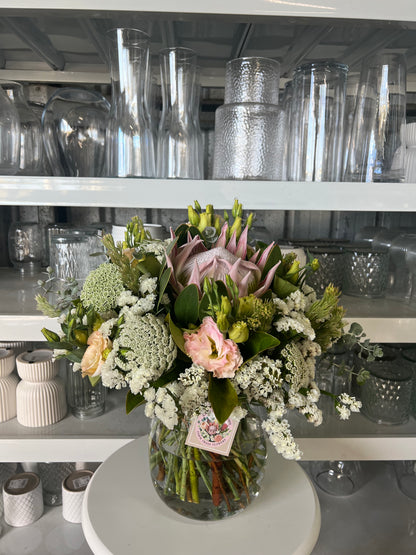 Vase Arrangement - Premium